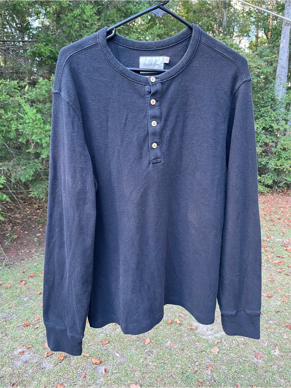 Goodfellow & Co Black Long-Sleeve Henley with Button Placket